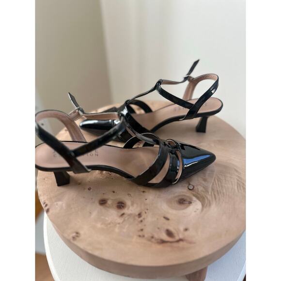 Journee Collection Jazlynn Black Patent Kitten Heel Pumps Size 7 - Picture 3 of 6